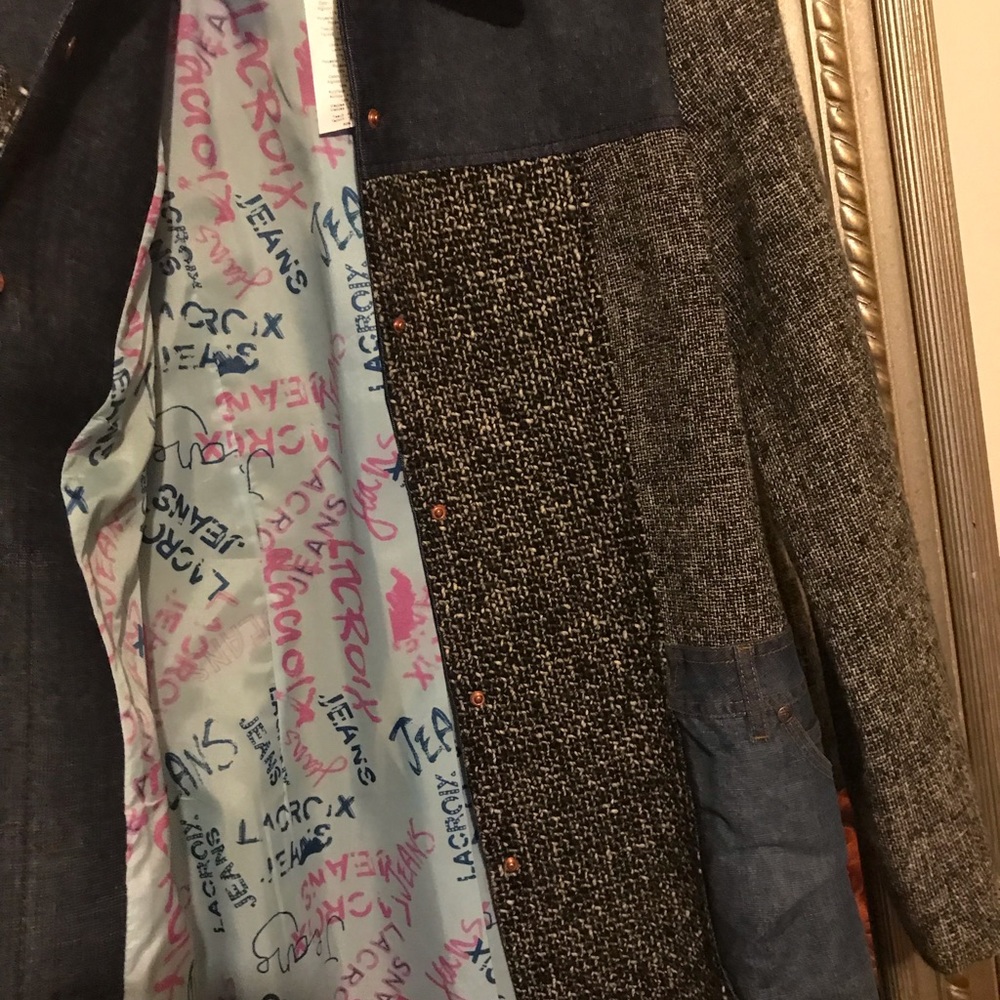 Jacket - Picture 3 of 7